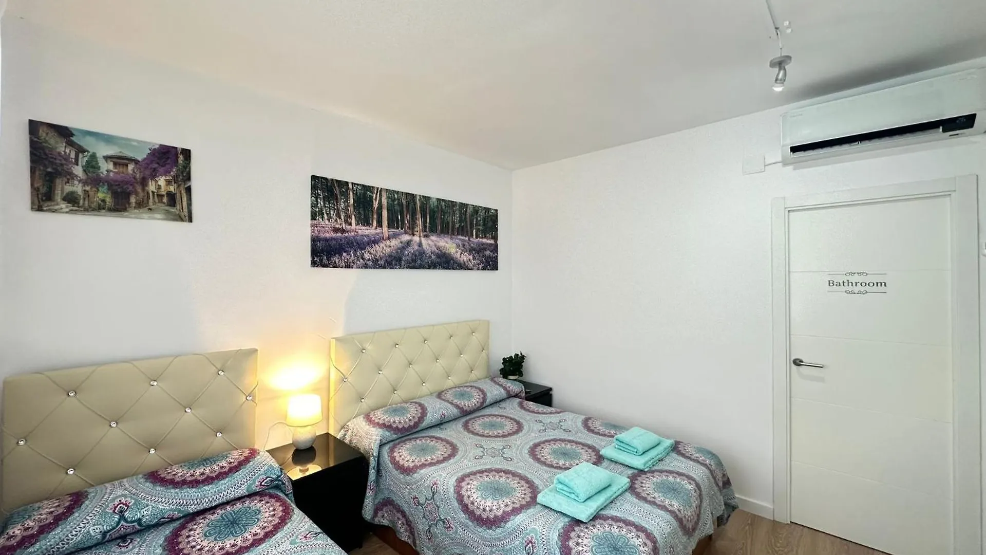 Rooms Borrell Barcelona Bed and breakfast