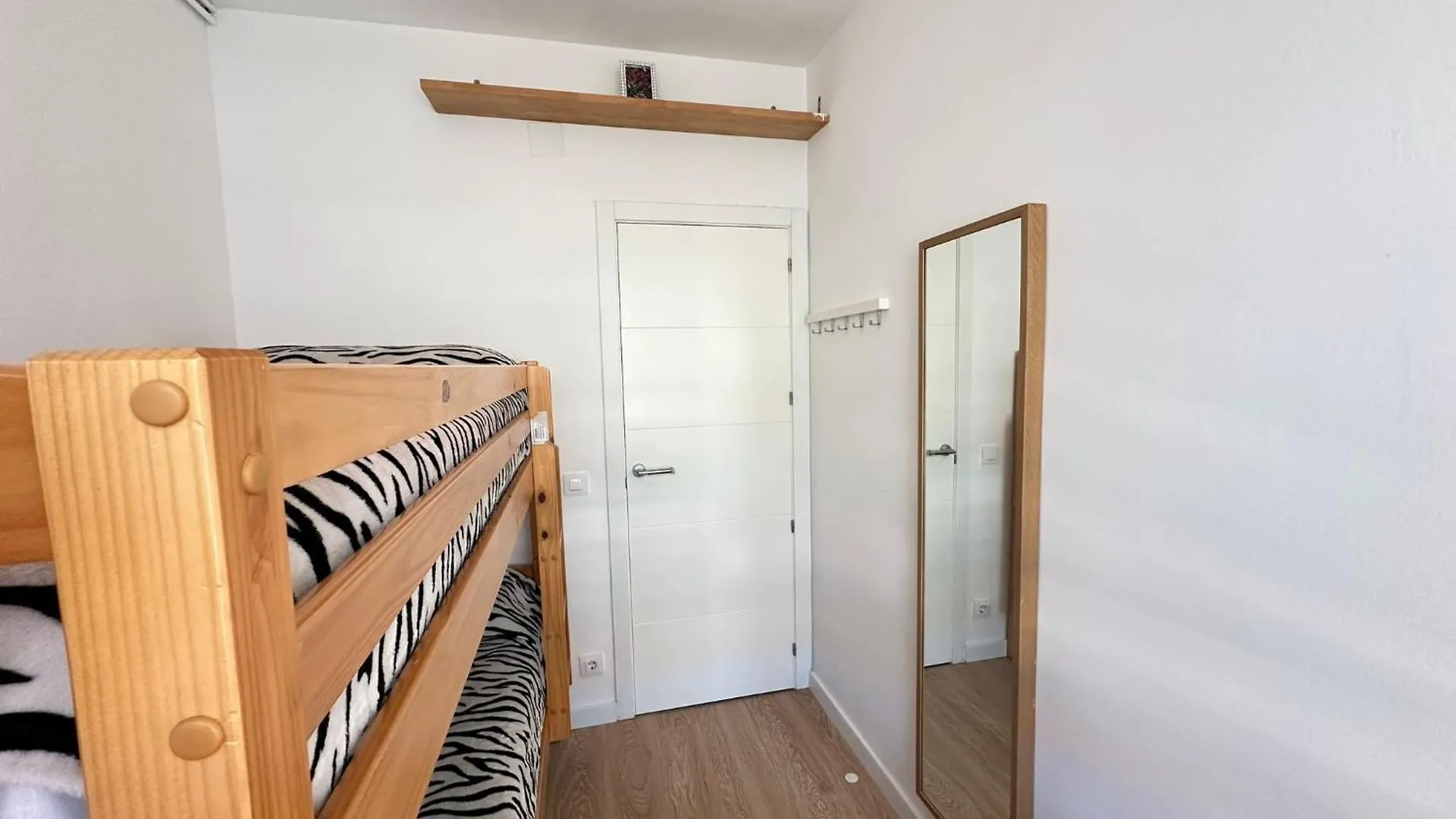 Rooms Borrell Barcelona 0*,  Spain