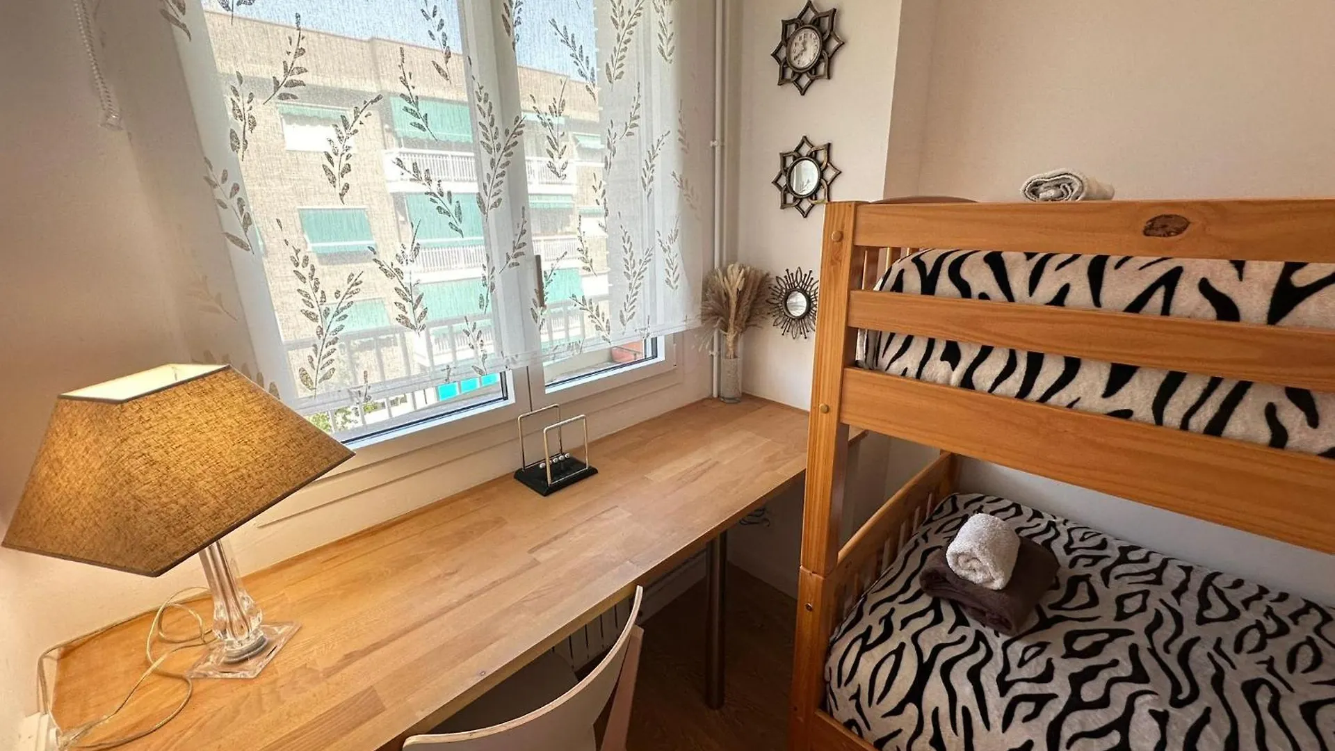 Bed & Breakfast Rooms Borrell Barcelona